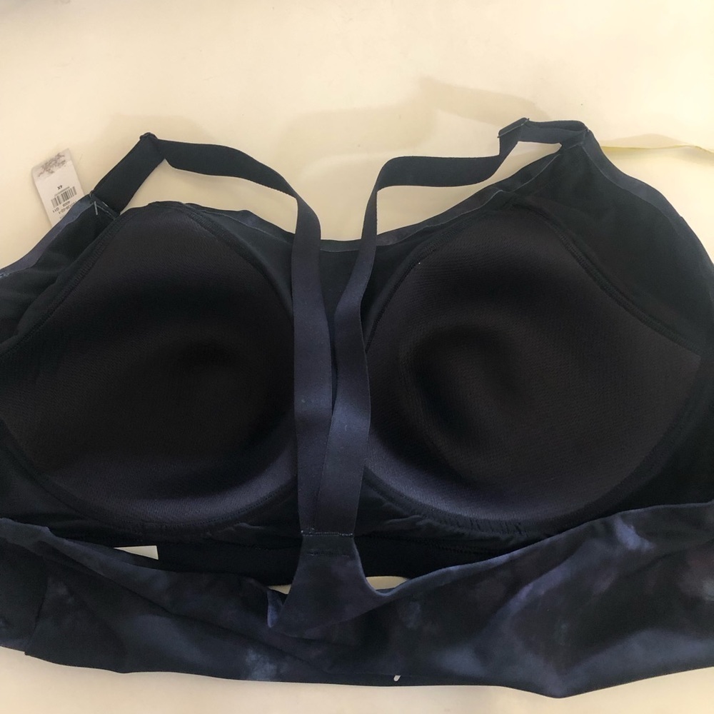 Old Navy PowerSoft Adjustable-Strap Medium Support Racerback Sports Bra Size 4X - Picture 6 of 10